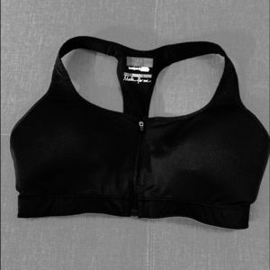 Under Armour 38DD  Front-Zip Exercise Bra